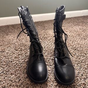 Black leather Refresh boots